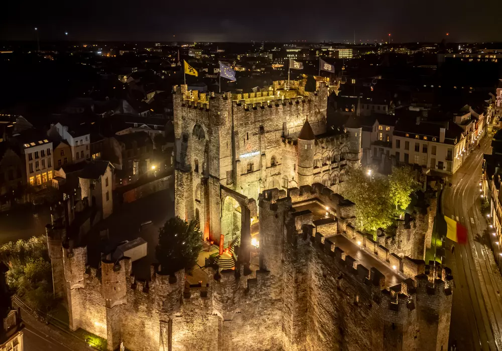 FoundAndBakerGravensteen_10